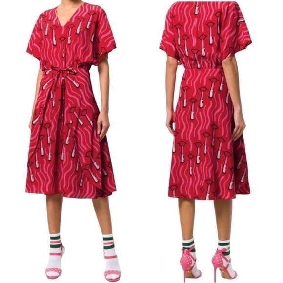 VALENTINO SILK Red Lips Lipstick Printed silk-crepe front wrap midi dress SIZE 4 - Picture 3 of 16